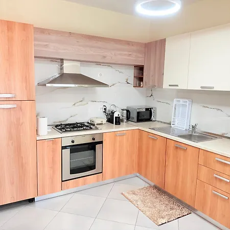 Aurea Apartament *